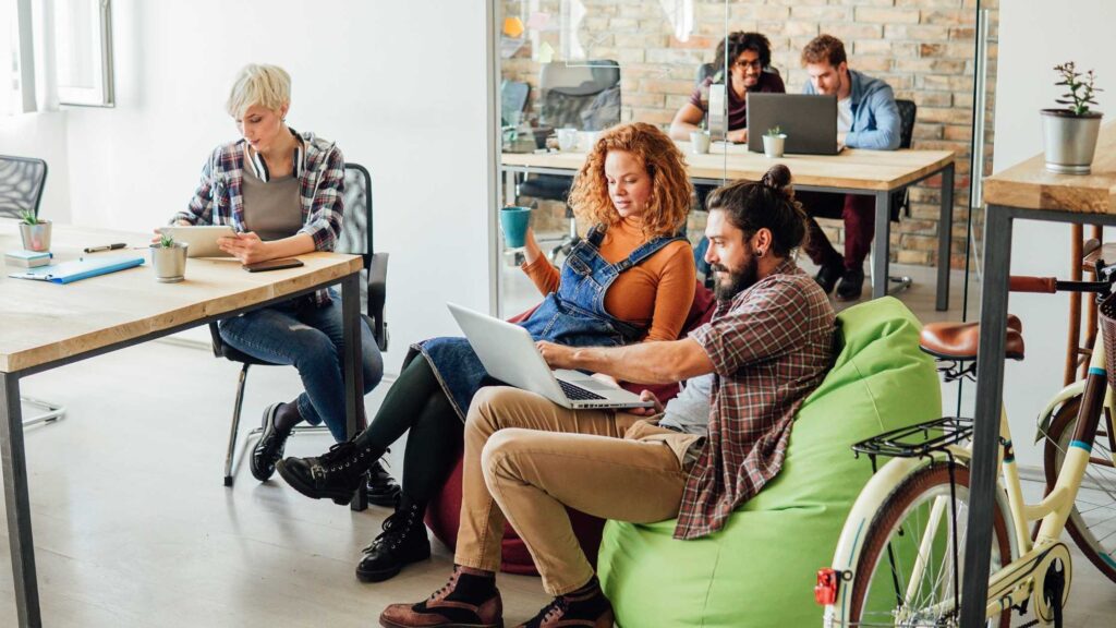 Easy Networking - Unconventional Workspaces - Stylework blogs